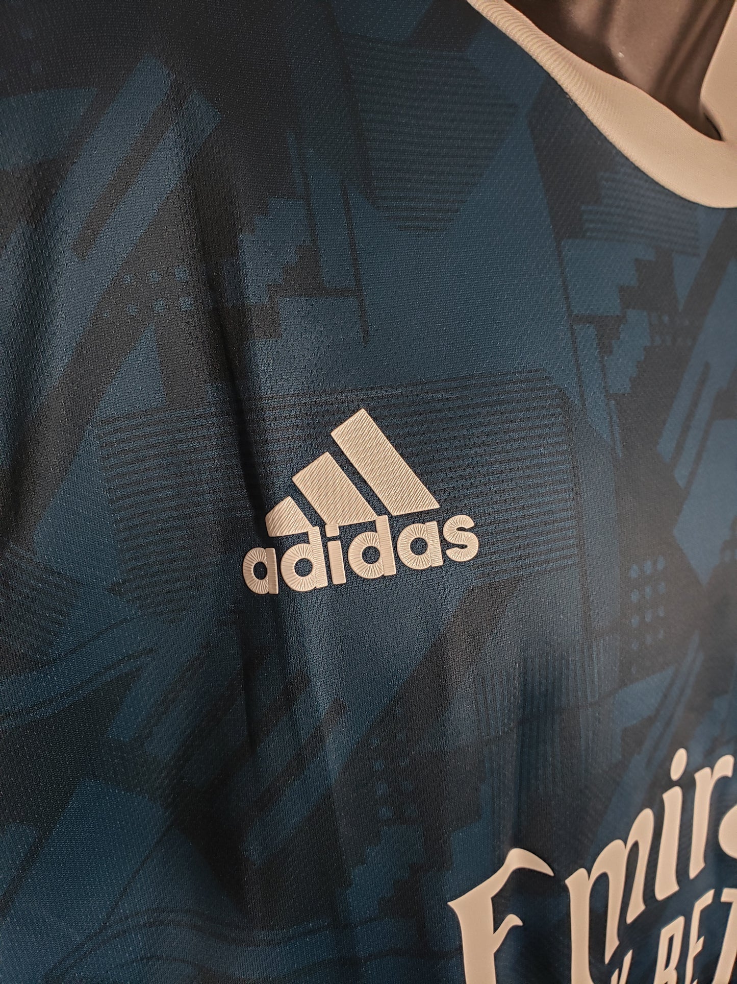 Real Madrid Away Replica Jersey