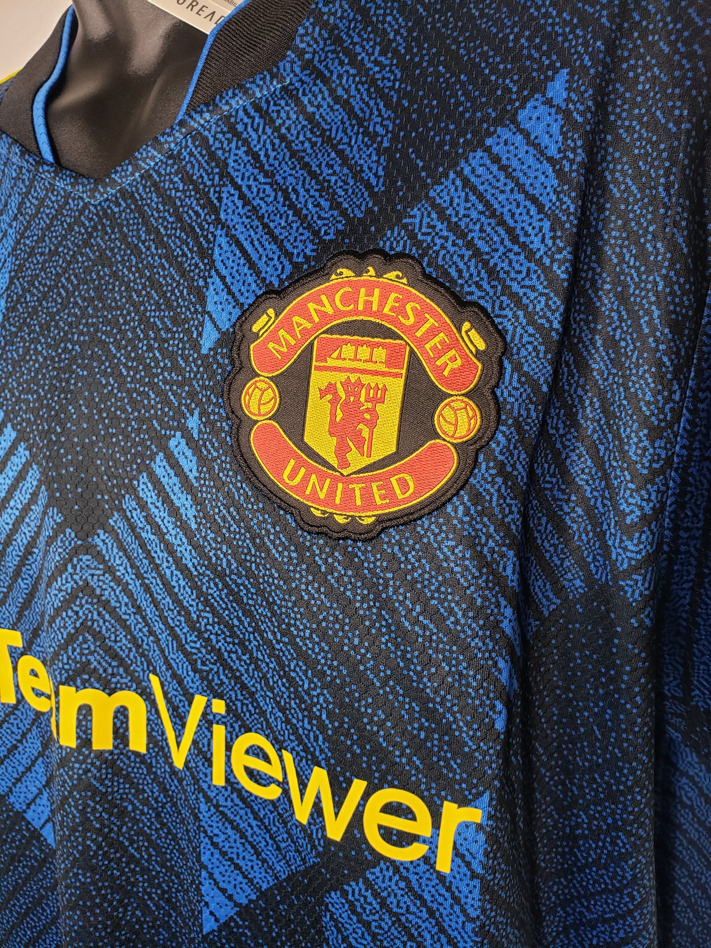 Manchester United 3RD Kit Replica Jersey